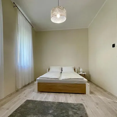 Apartamento Vörösmarty *
