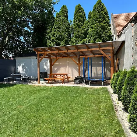 Vörösmarty * Makó